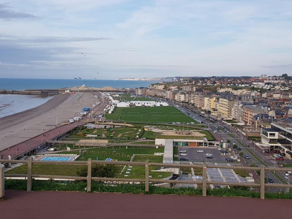 La Lanterne Apartment Dieppe Bagian luar foto